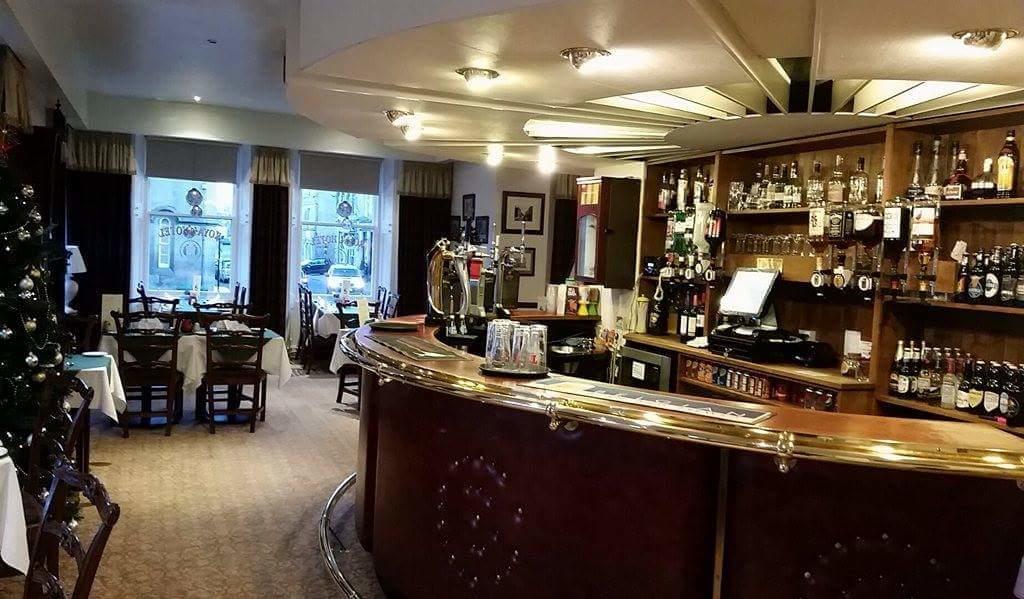 The Royal Hotel Tain Exterior foto
